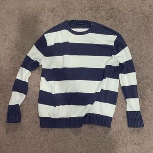 Brandy Melville Sweater